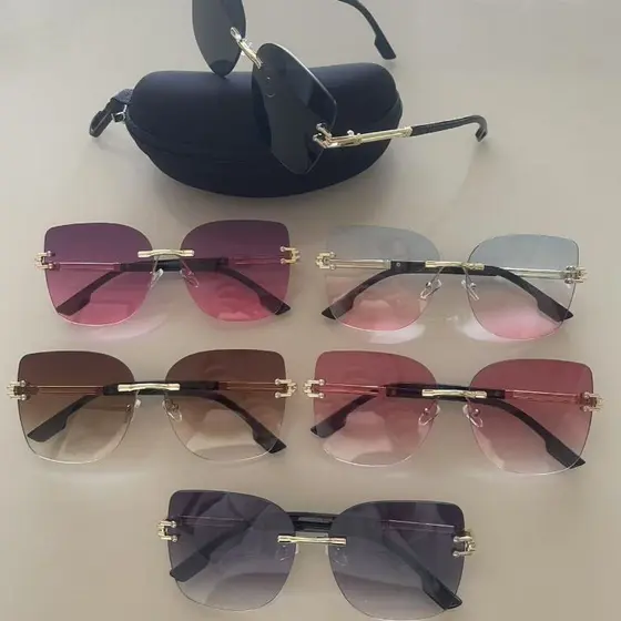 Óculos de Sol Feminino Fashion – Lentes Coloridas Degradê, Proteção UV400 + Estojo