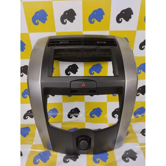 Moldura Painel Central Difusor Alerta Livina X-Gear 2013 14