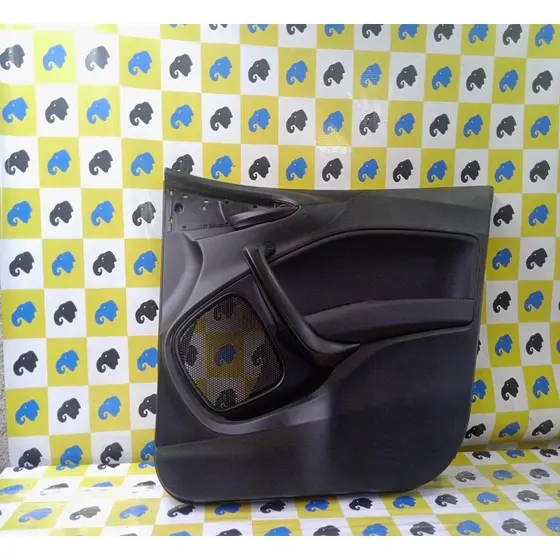 Forro Lateral Porta Dianteira Direita Argo Trekking