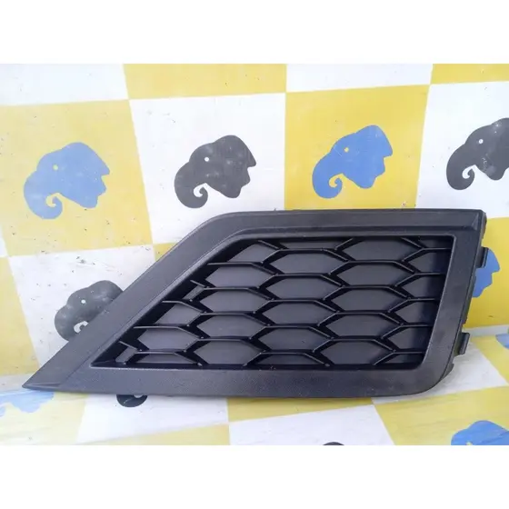 Moldura Farol De Milha Ld Saveiro Gol Voyage G7 15-21 Orig C