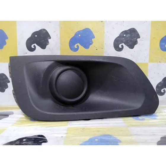 Moldura Farol Milha Dianteiro Esquerdo Onix Prisma 52092365