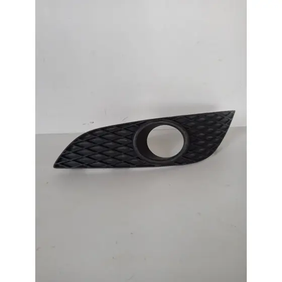 Grade Farol Milha L.e Vectra 09-11 cfuro Preto 94716136