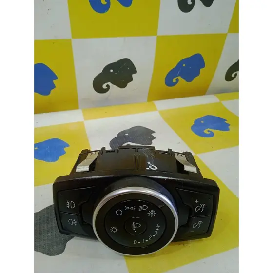Botão Regulagem Milha Farol New Focus 2016-19