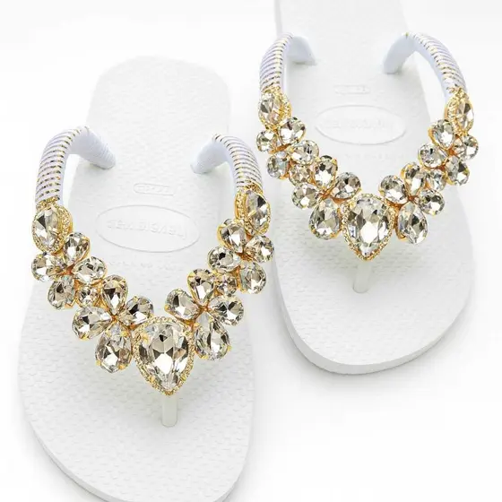 Cabedal de Pedraria Luxo com Strass Brilhante – Customização Fácil de Chinelos e Sandálias - BC
