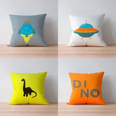 Almofada Decorativa Quadrada | Almofada com Desenho | Dinossauro | Astronauta