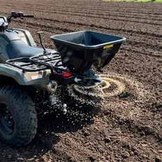 Semeadeira Adubadeira Elétrica 12v Quadriculo Agrícola 120kg Plantadeira de Milho Pastagem Capim Horta