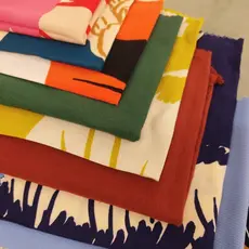 Retalhos Grandes 80cm+ – Tecido Para Ateliê para Costura, Artesanato, Roupas de Bonecas, Lenços