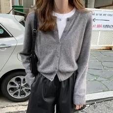 Suéter de areia girado com núcleo, cardigã de malha em camadas soltas e suaves, roupa externa, moda interna