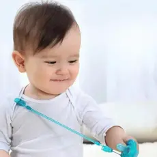 Prendedor de Chupeta Bebê Mola de Silicone - Funciona com Nuk, Avent, Lillo, Mam e Buba