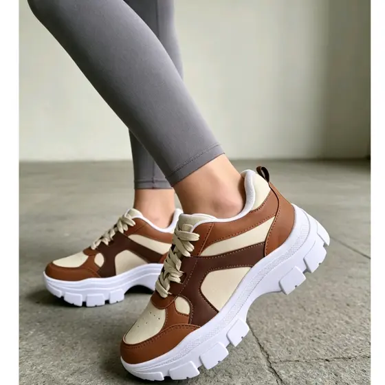 Tênis Feminino Estilo Chunky Plataforma casual trabalho sola alta moderno confortável