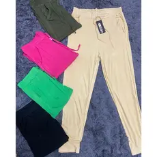 CALÇA DE MALHA FEMININA LISA, LEVE E CONFORTÁVEL