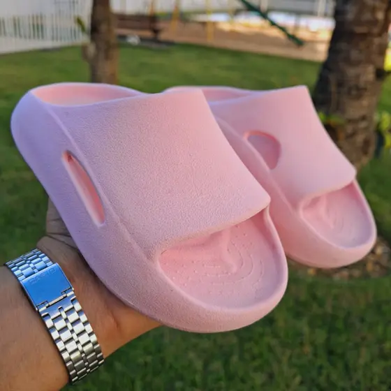 Chinelo Nuvem Menina Slide Rosa Bebe - Macio e Leve para o Dia a Dia