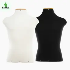 Busto/Manequim Masculino para Exposição Vitrine Fashion – Look Masculino/Fibra e Malha