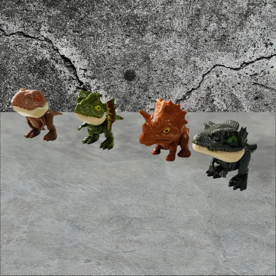 04 Unidades De Brinquedo Infantil Criança Bebê Mini Dinossauro Mordedor Articulado Sortidos