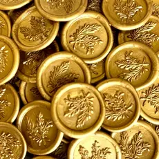 Lacre de Cera Modelos Diversos Dourado Perolado para Convites e Lembrancinhas Com fita dupla face