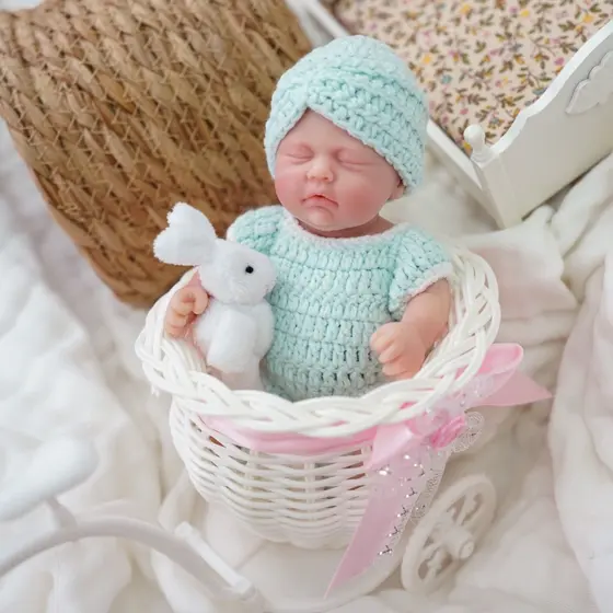 Bebê Reborn 20cm  Boneca Silicon Sólido Menina Realista Suave