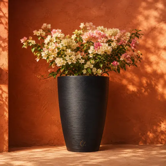 Vaso de Planta Grande Cone Bojo 44cm Polietileno Texturizado inteno e Externo Arvores