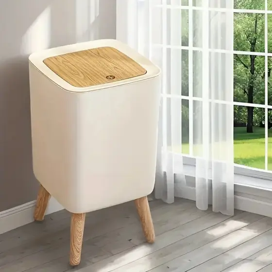 Lixeira para Cozinha de Plástico com pés 8L Branca Tampa Click de Pressão Banheiro