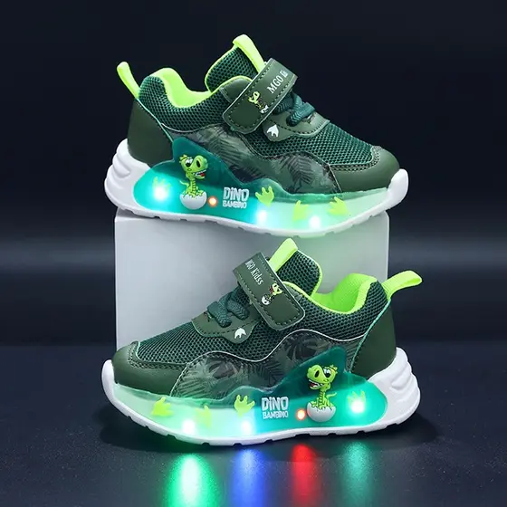 Tênis infantil Meninos Meninas Sapatos casuais de luz LED dos desenhos animados