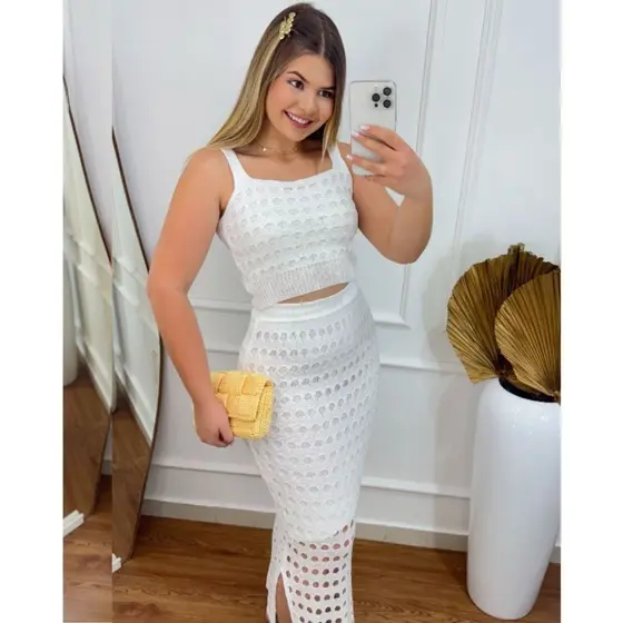 Conjunto Feminino Tricot Saia Longa E Cropped Top Tricô Trama Rendada Verão
