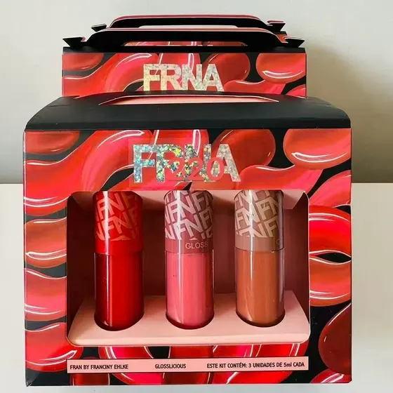 KIT  3 UNIDADES GLOSS LABIAL EM TRES TOM