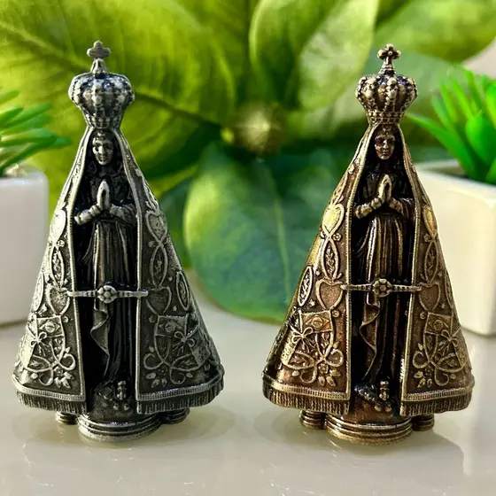 Nossa Senhora Aparecida Padroeira Metal 8x5cm Ouro Velho Prata Velha