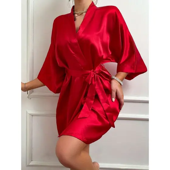 Robe Cetim Vermelho Vibrante Natal – Luxo Festivo e Conforto Inesquecível!