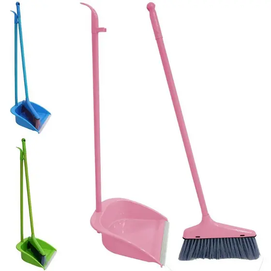 Conjunto Vassoura e Pá de Lixo com Cabo Longo 80cm  Prático para Limpeza  Rosa, Verde e Azul