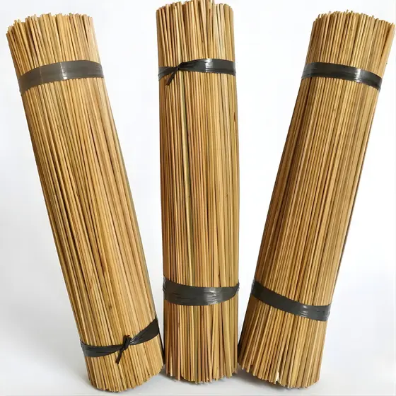 Varetas de Bambu Selecionadas para Pipas e Papagaios – 50cm, 55cm e 60cm, Kits com 25, 50 e 100 Unidades