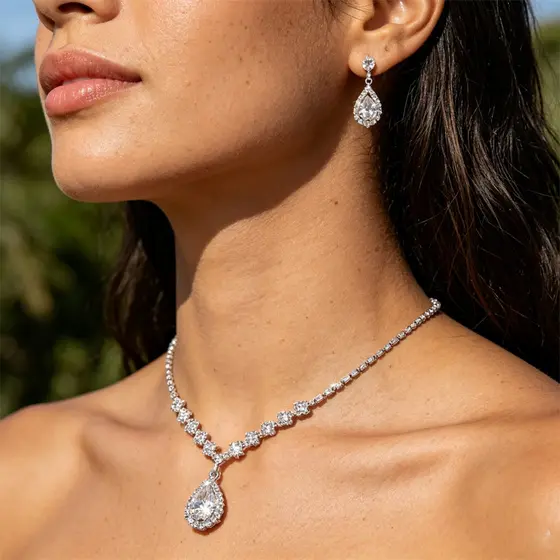 Conjunto Prata Colar e Brinco Gota Luxo para Formatura e Festa