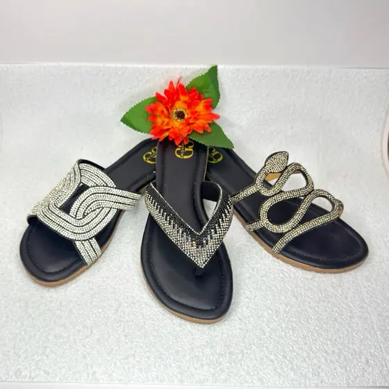 Kit Com 3 Sandálias Rasteirinhas Chinelo Feminino com Brilho – Confortáveis, Estilosas e Baratas