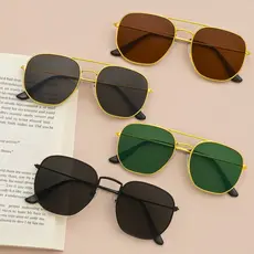 Óculos De Sol Feminino com Proteção UV400 Retrô Lente Verde Preto Marrom Hexagonal Estiloso