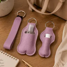 Kit Chaveiro 3 em 1 Couro Sintético Porta Álcool Gel Porta Gloss Suporte Chave Bolsa Mochila