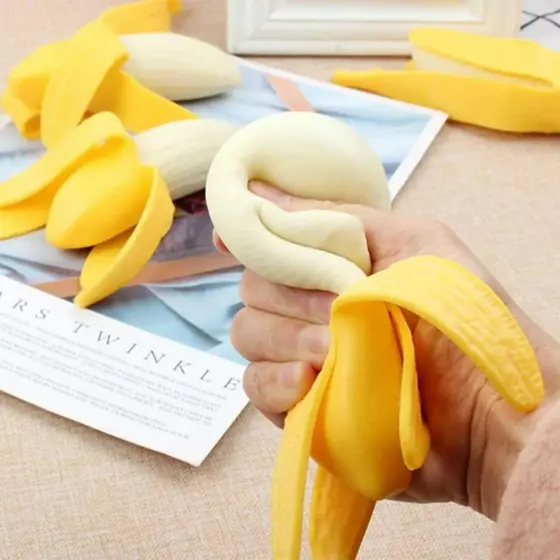 Brinquedo Squishy Banana Pop It Macio Anti Stress Fidget Toy Sensorial Estica