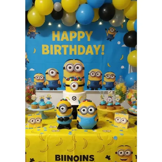 kit com 10 cofres personalizados para enfeitar mesa de festa de aniversário tema Minions