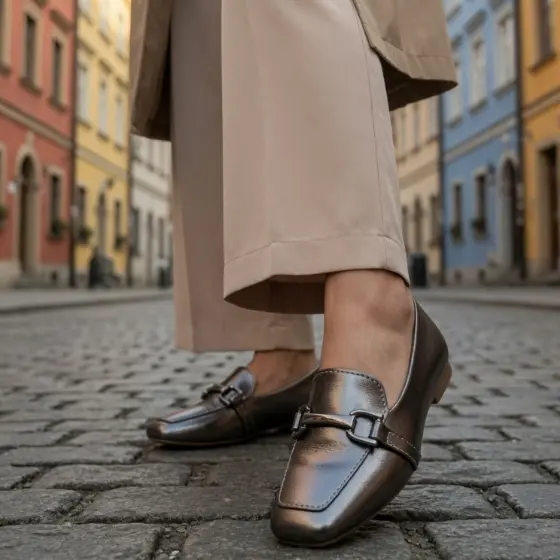 Calçado Mocassim Feminino Bico Quadrado Confortavel Enfeite ABS Casual Metal Moda Sapatilha Versatil
