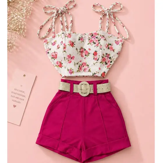 Conjunto Feminino Cropped + Short Cintura Alta com Cinto