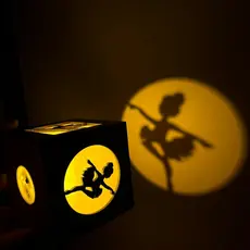 Luminaria Cubo Bailarina Led Abajur Decorativo Mdf 3mm Quarto Infantil