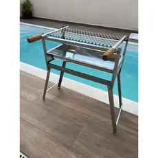Churrasqueira Média Portátil Galvanizada Dobrável Grelha em Inox Camping Pesca Praia