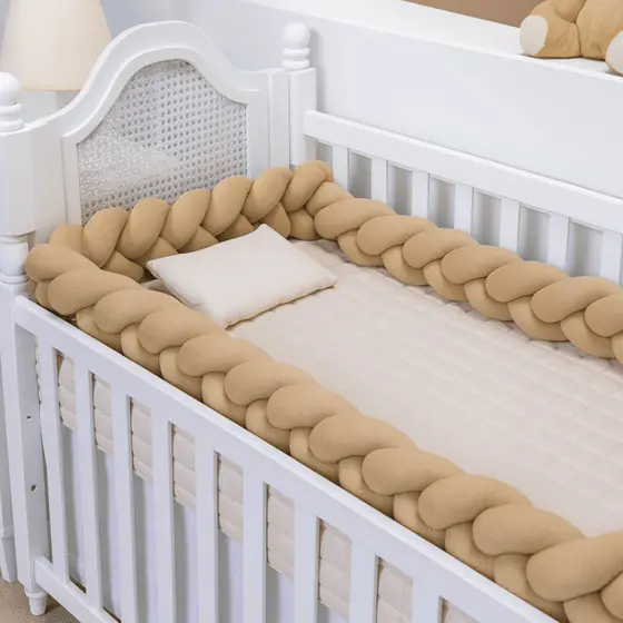 Kit Berço Basic 5 Peças Completo Enxoval Infantil Com Protetores Colcha Travesseiro E Lençol Confortável Macio