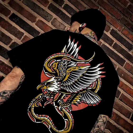 [Camiseta Vintage Masculina Algodão]HYP Camiseta Vintage Masculina Algodão]HYP Camiseta T-shirt Unissex Snake Tatto Old