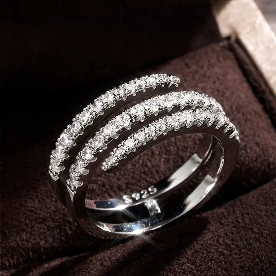 100 % Sólido 925 Prata Esterlina Moda Surround Em Forma De Anéis De Dedo Para Mulheres Cristal Brilhante CZ Festa De Cas