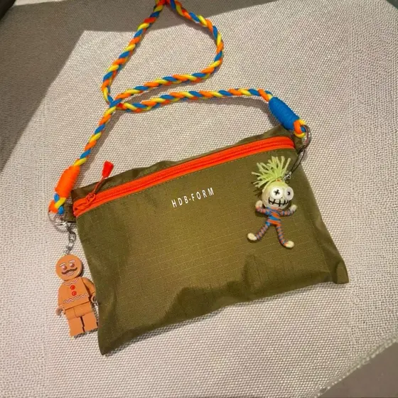 Nova bolsa transversal estilosa e impermeável, adequada para atividades ao ar livre, unissex, simples, casual, multifunc