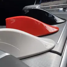 Antena de barbatana de tubarão para carro 6.0dB, sinal FM adequado para todos os carros com teto curvo Z4GI