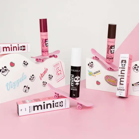 Mini Máscara Para Cílios No Panda Cherry Bordô Peel Off Vegano Original Vizzela