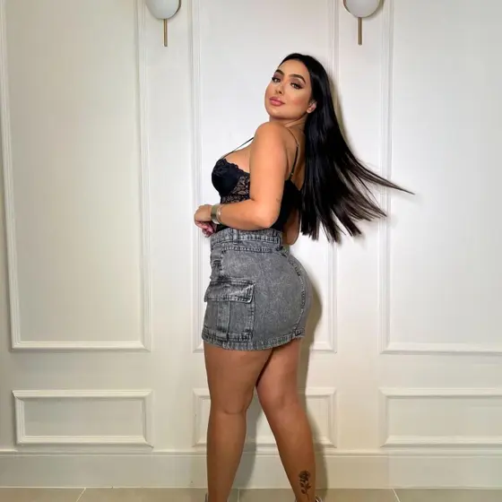 Saia Cargo Curta Feminina Adulto com Lycra Bolso na Lateral Estilosa Cintura Alta Mulher