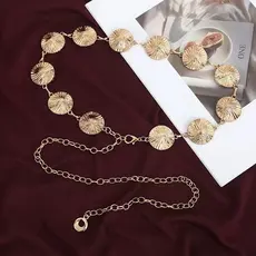 Cinto Corrente feminino sofisticado ideal para looks casuais ou sociais