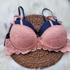Kit com 2 Sutiãs de Renda com Bojo - Modelo Tradicional