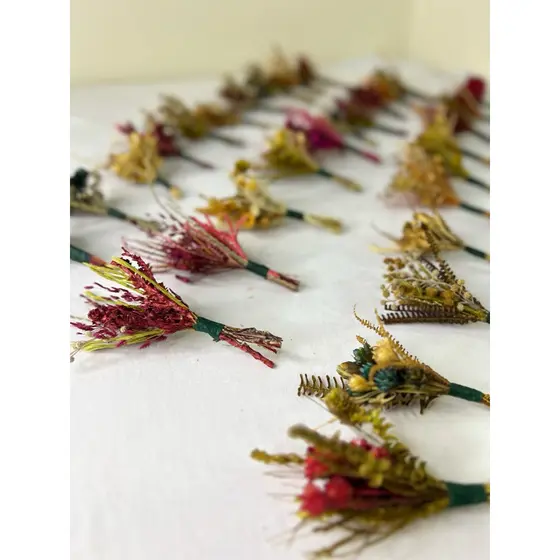Mini buquês para decoração de bem casados,cesta,cartões,chá de casa nova| lembrança para convidados| Lapelas