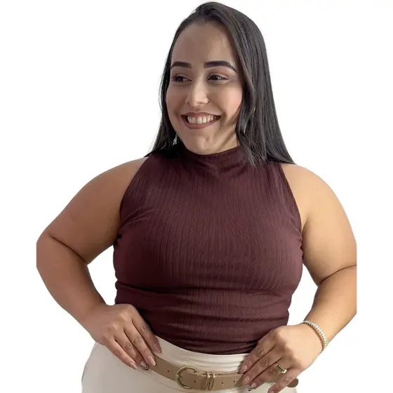 Regata Canelada Feminina Plus Size | Básica, Estilosa e Confortável